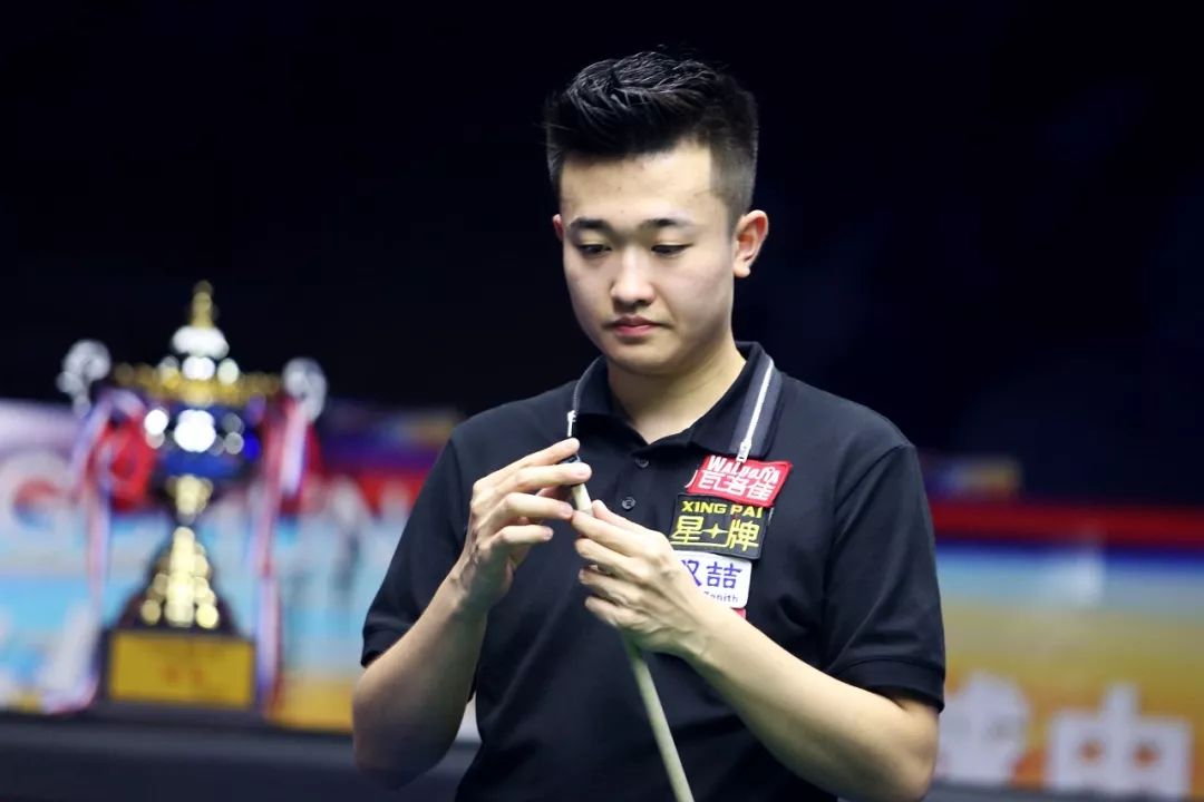 近百的速球 近百的速球