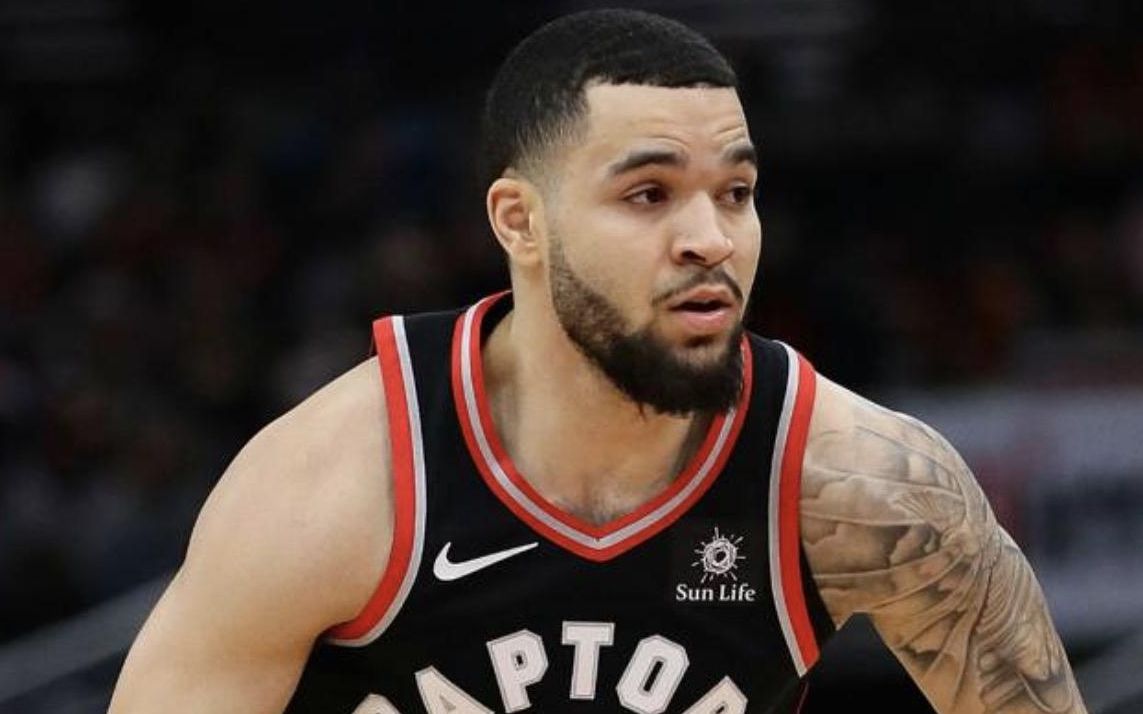 两年前还被 两年前还被