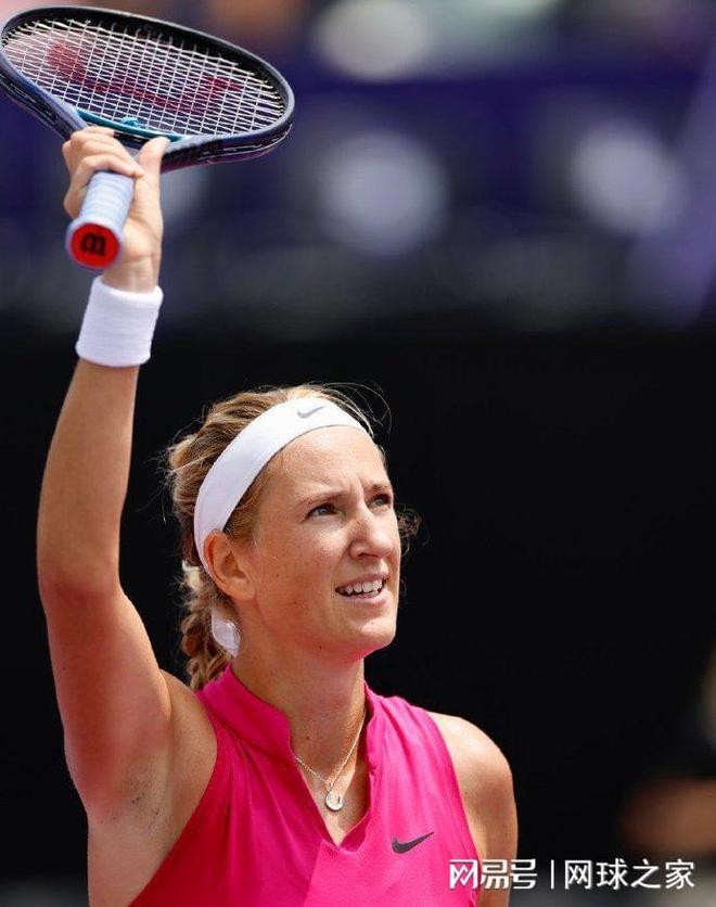 依据球迷投 依据球迷投