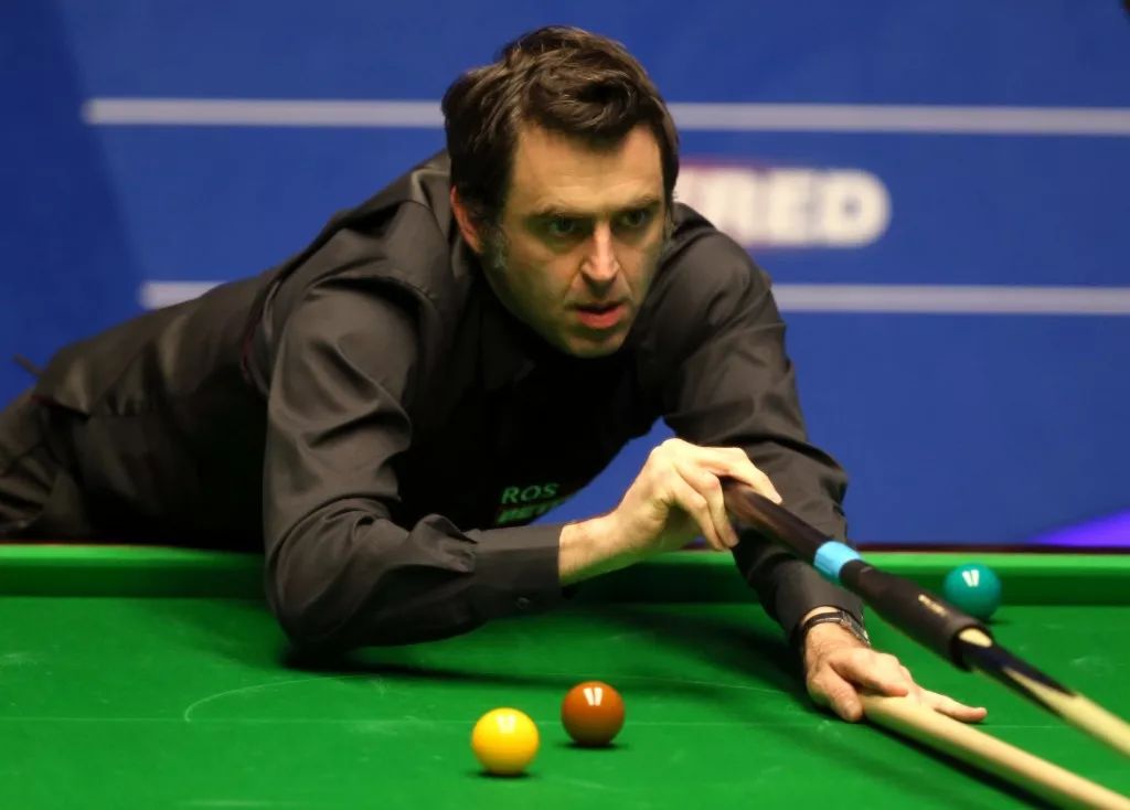 虽然在比甲 虽然在比甲